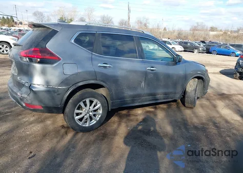 2018 Nissan Rogue Sv z USA, uszkodzony, nr VIN KNMAT2MV7JP553816